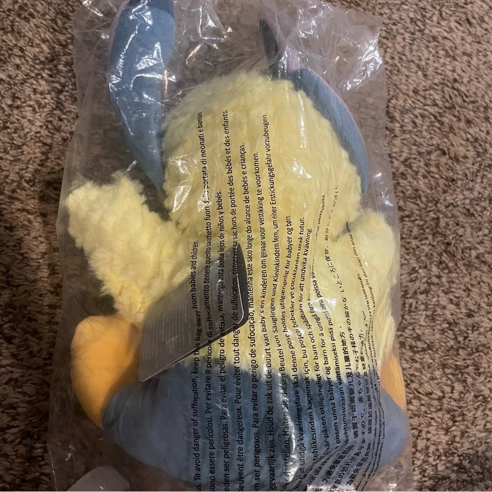 New 2022 Disney Store Easter Chick Stitch - Picture 4 of 6